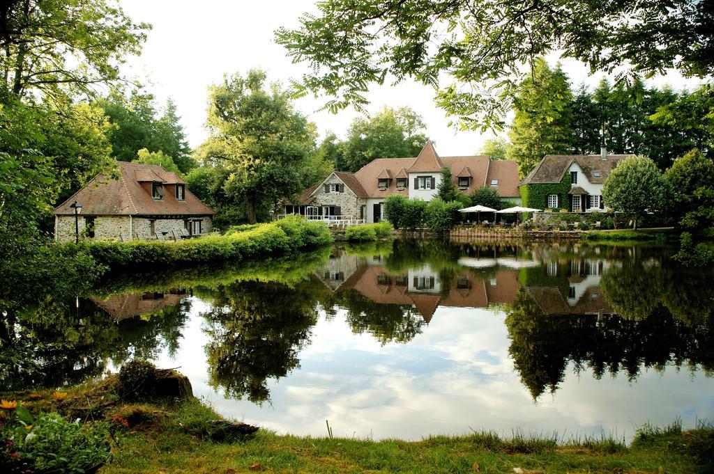 Au Moulin De La Gorce Bed & Breakfast La Roche-l'Abeille Bagian luar foto